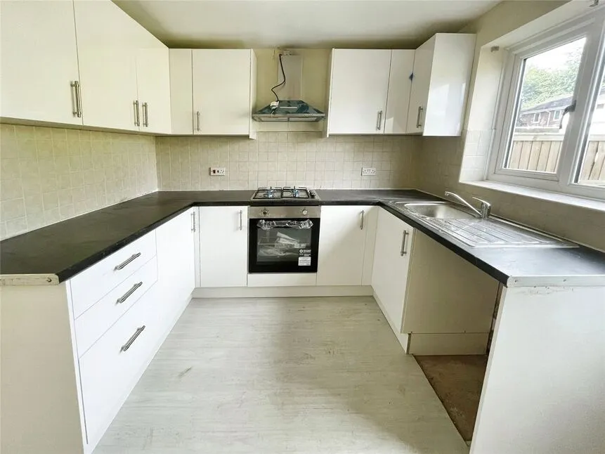 Gleneagles Road, Perton, Staffordshire, WV6, photo 2