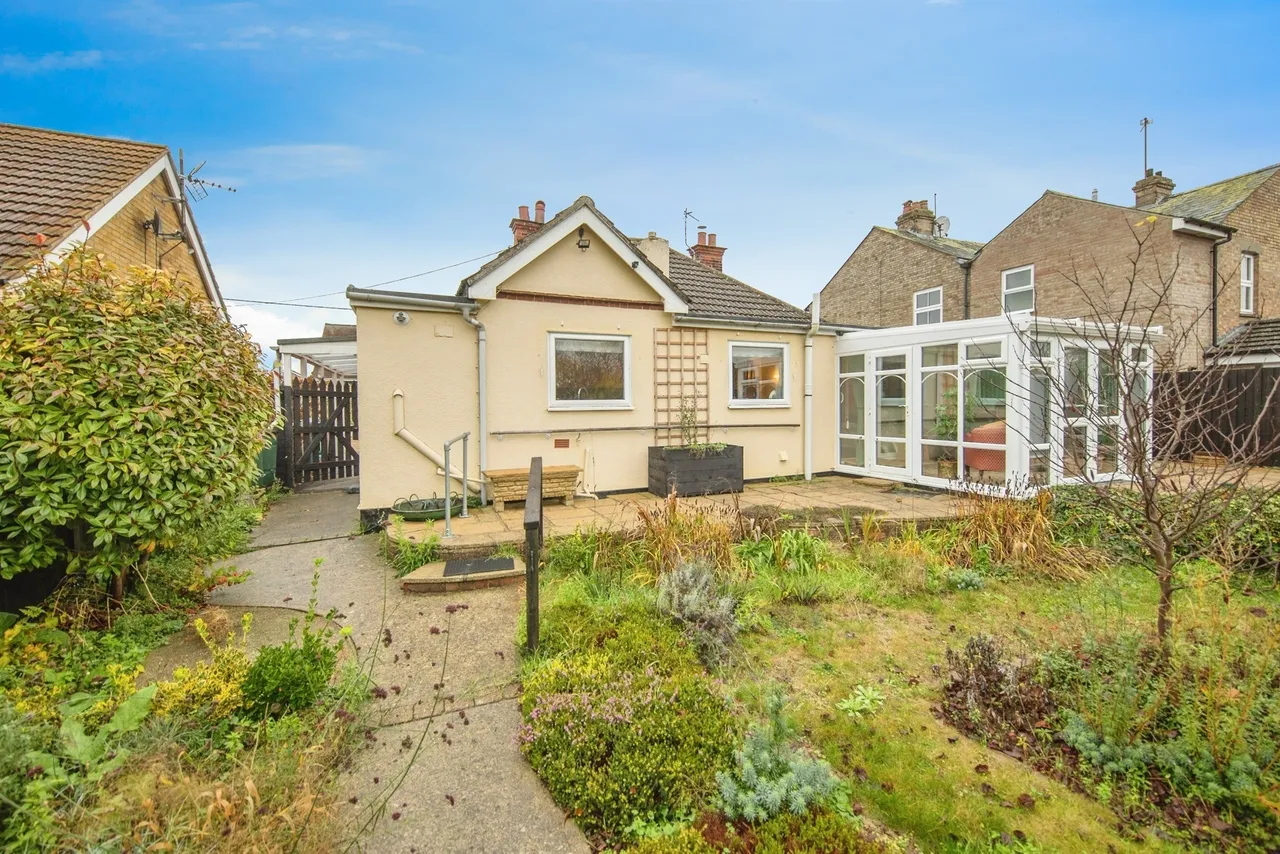 Bures Road, Great Cornard, CO10, photo 14