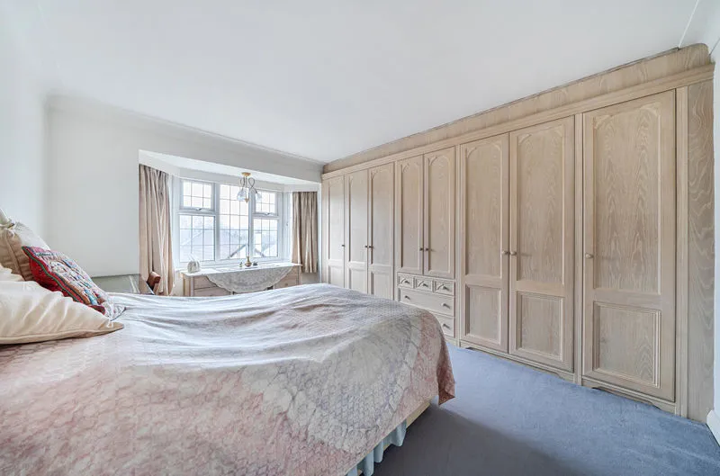 Russell Green Close, Purley CR8 2NR, photo 10