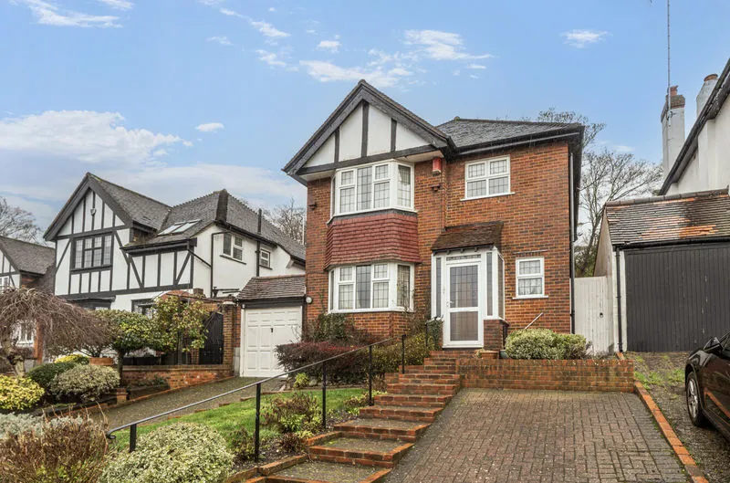 Russell Green Close, Purley CR8 2NR, photo 17