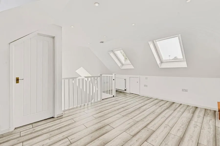 Woodgate Road, Wootton, NN4, photo 14