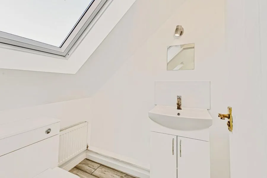 Woodgate Road, Wootton, NN4, photo 16