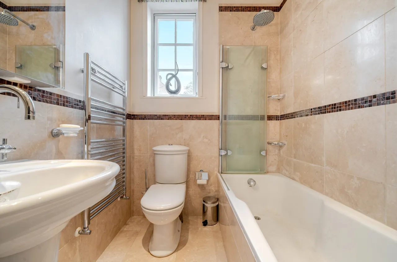 St. James Terrace, Winchester, SO22, photo 11