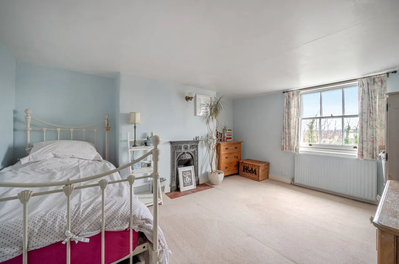 St. James Terrace, Winchester, SO22, photo 12