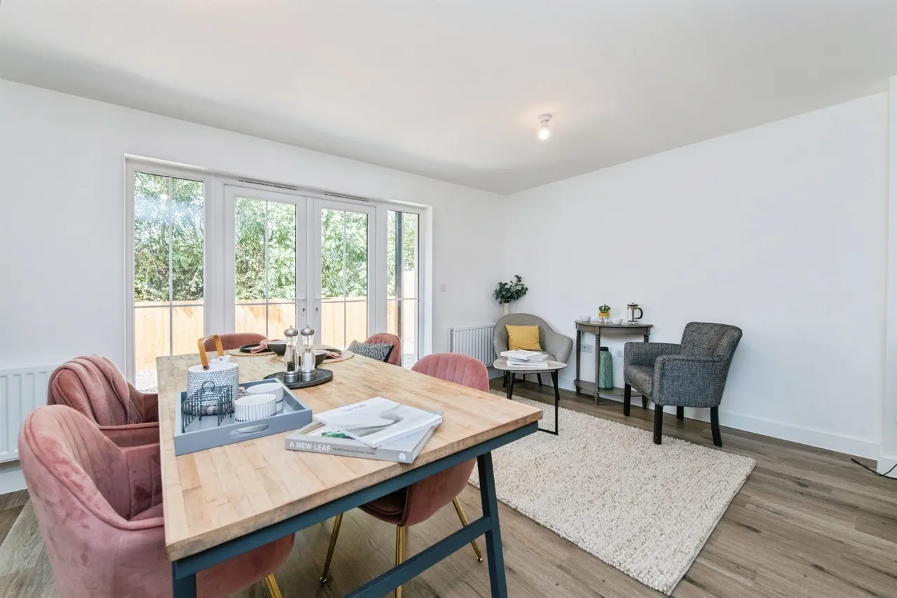 Covert Close, Axminster, EX13, photo 13