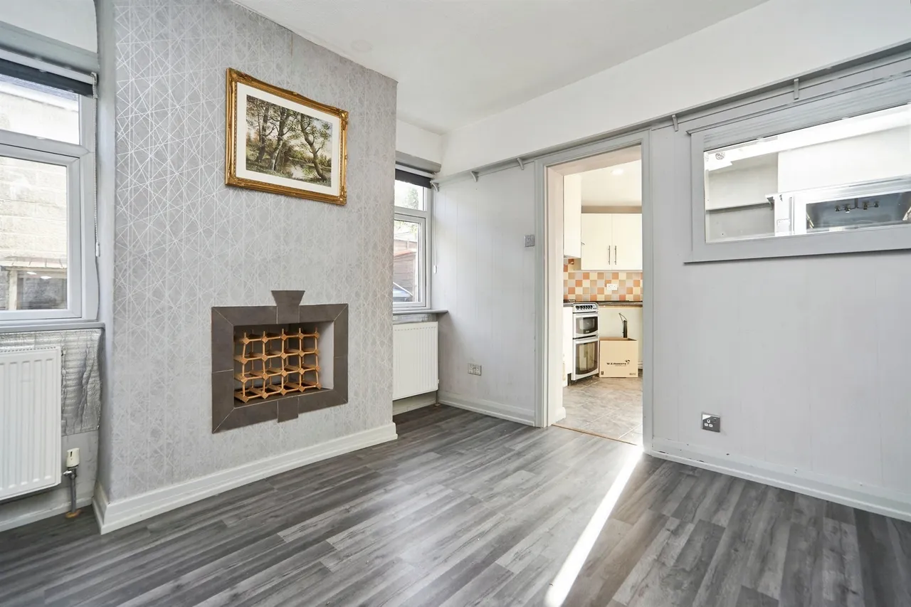 Aireville Mount, Sandbeds, BD20, photo 10