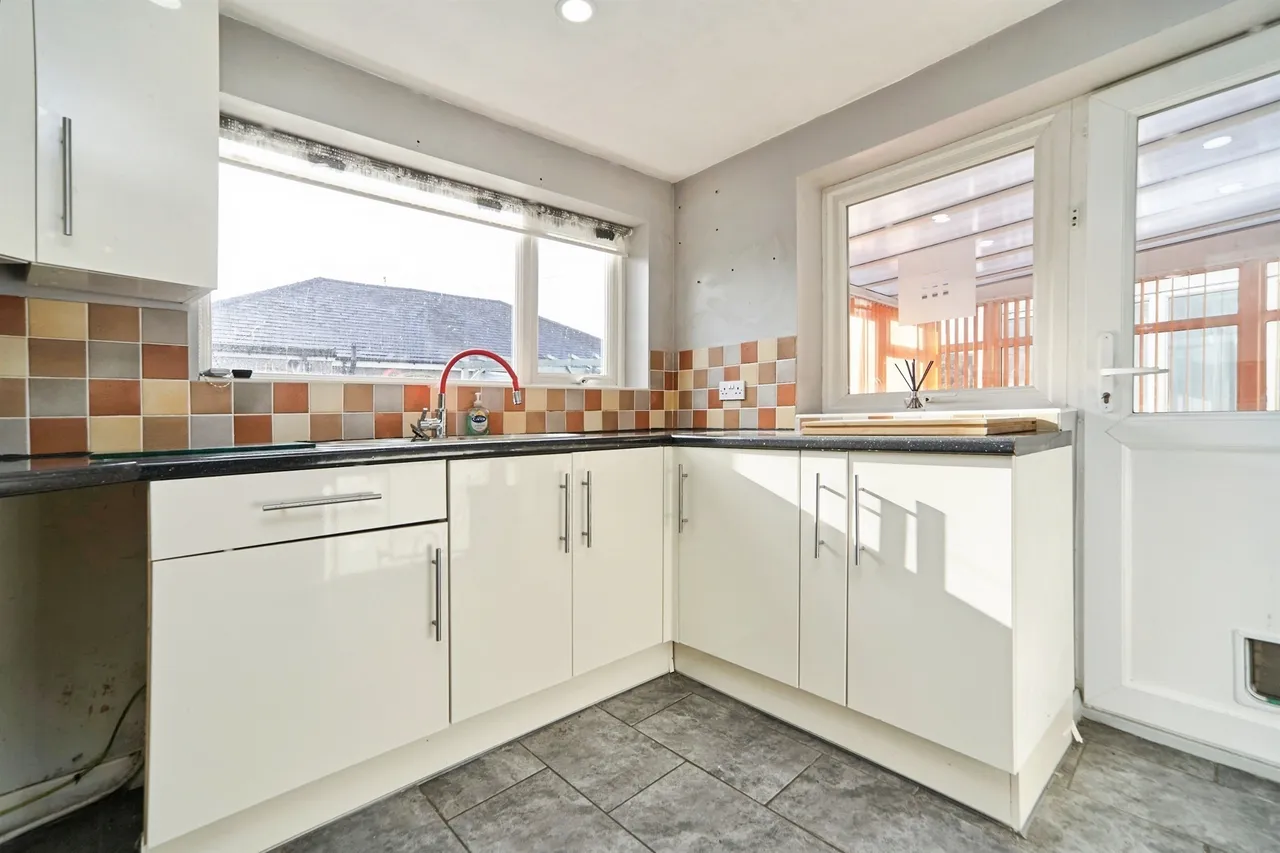 Aireville Mount, Sandbeds, BD20, photo 7