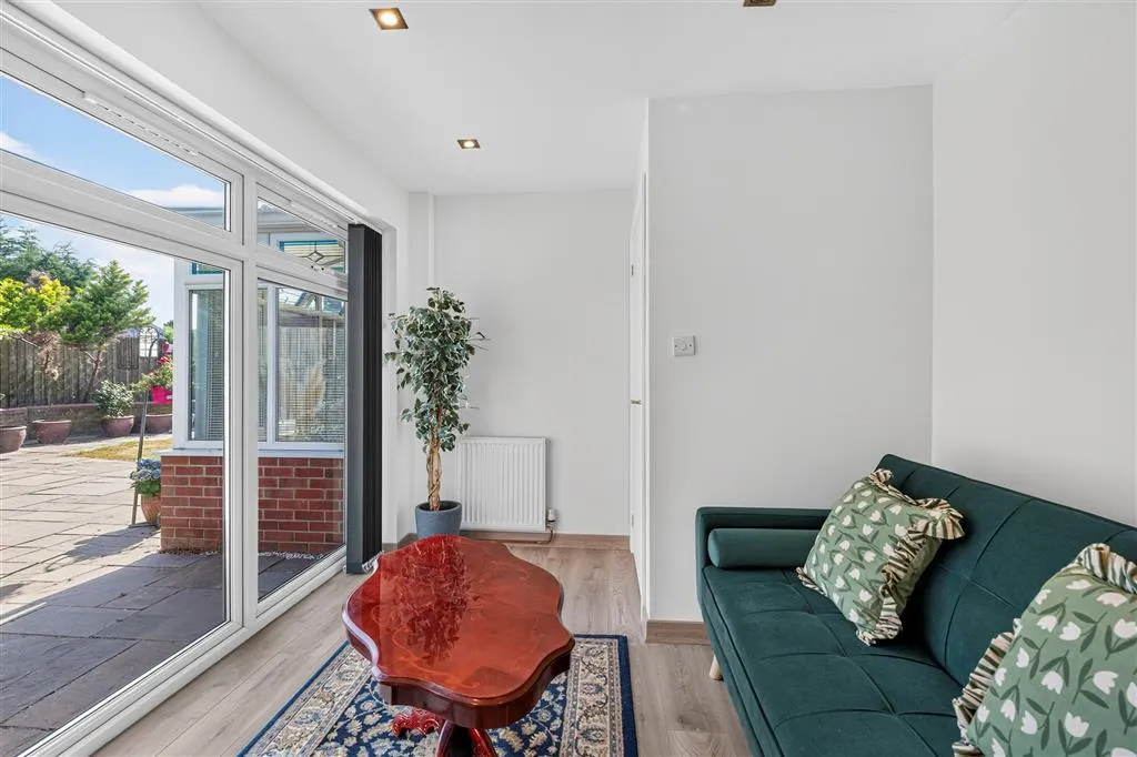 4 bed house for sale, Thorpe Road, Peterborough, PE3