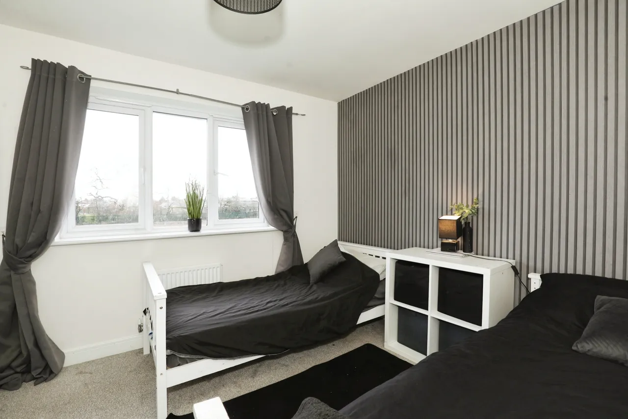 James Gibbons Road, Crewe, CW1, photo 12