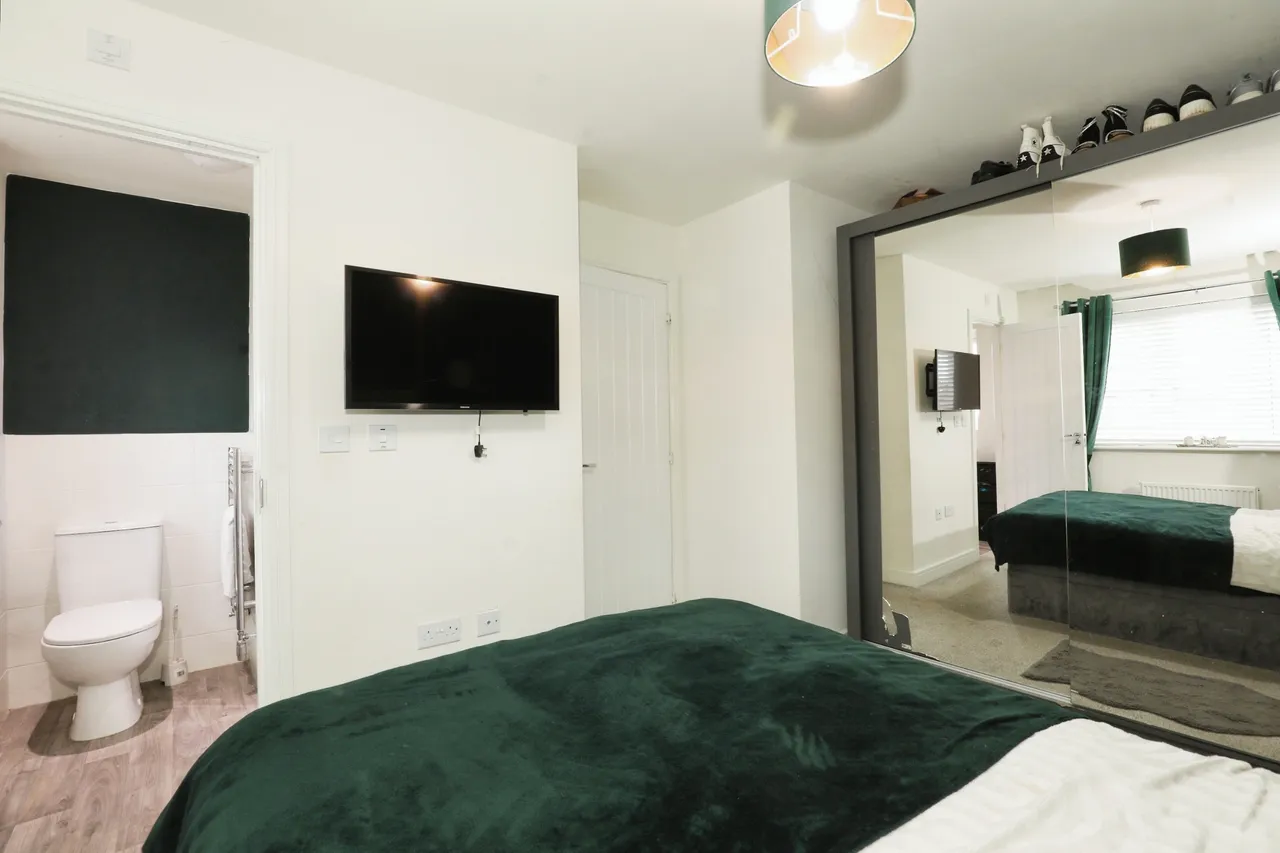 James Gibbons Road, Crewe, CW1, photo 10