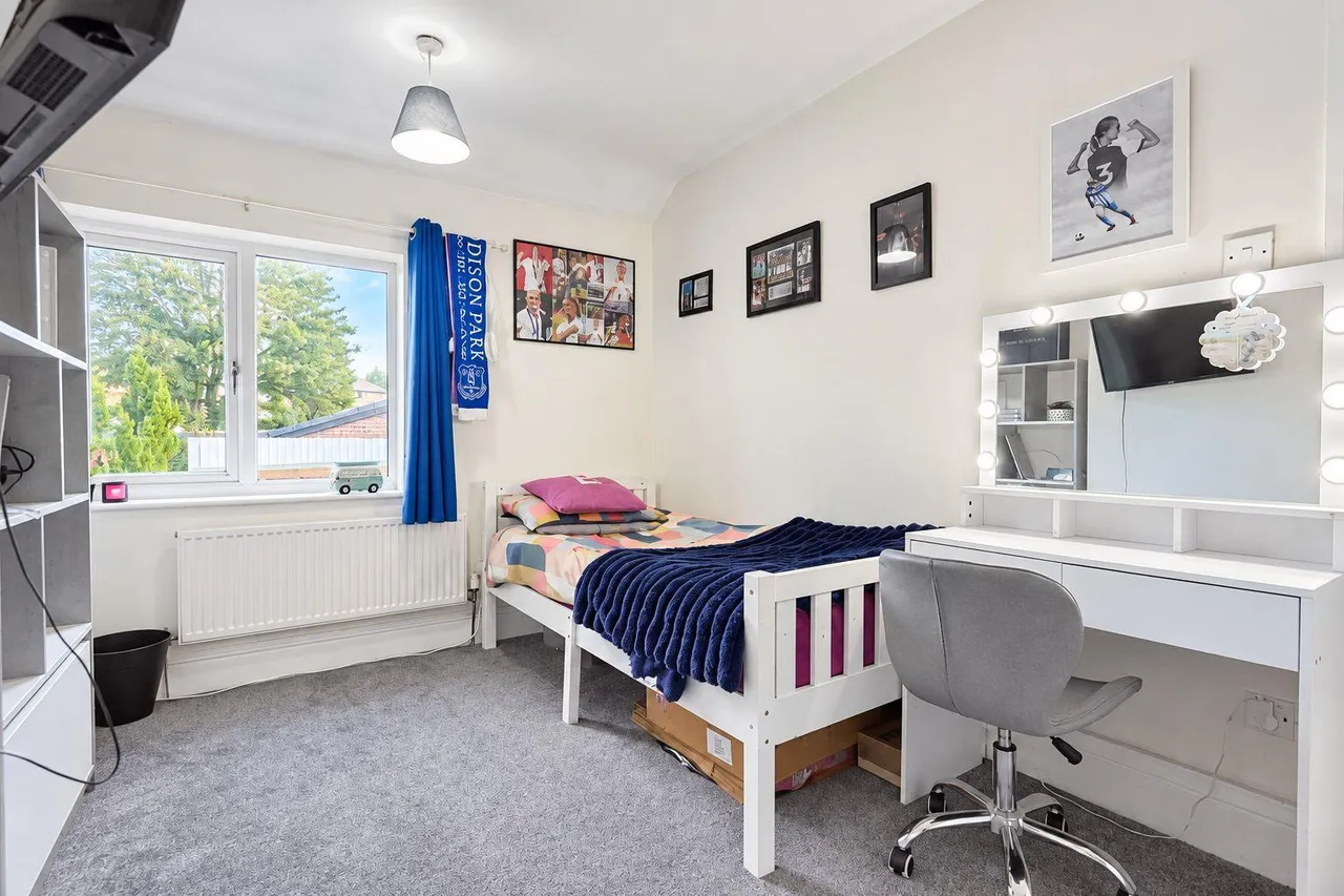 Scholes Lane, Thatto Heath, WA10, photo 16