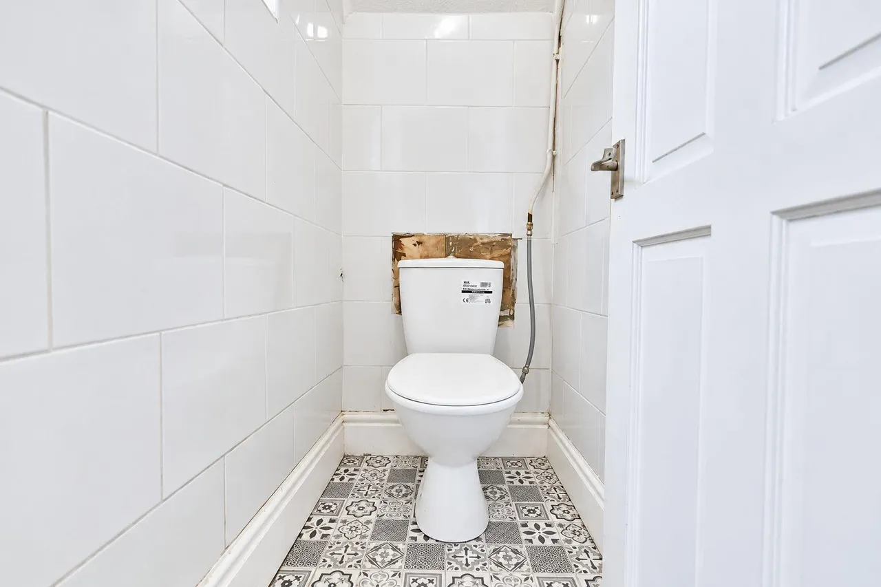 Scholes Lane, Thatto Heath, WA10, photo 14