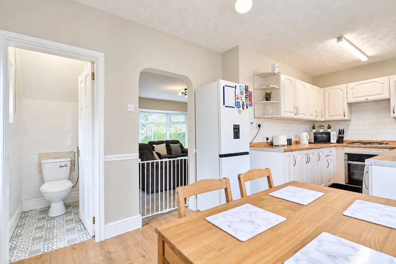 Scholes Lane, Thatto Heath, WA10, photo 13