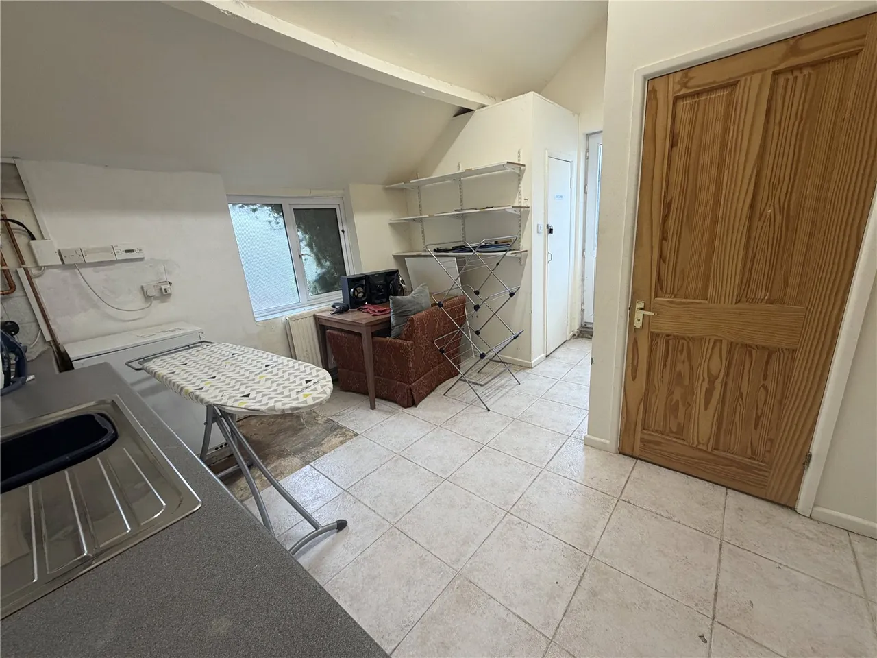 Southwick, Wingfield, photo 4