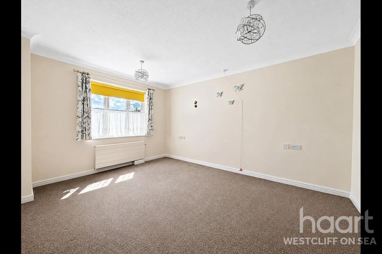 Crowstone Road, Westcliff-On-Sea, SS0, photo 3