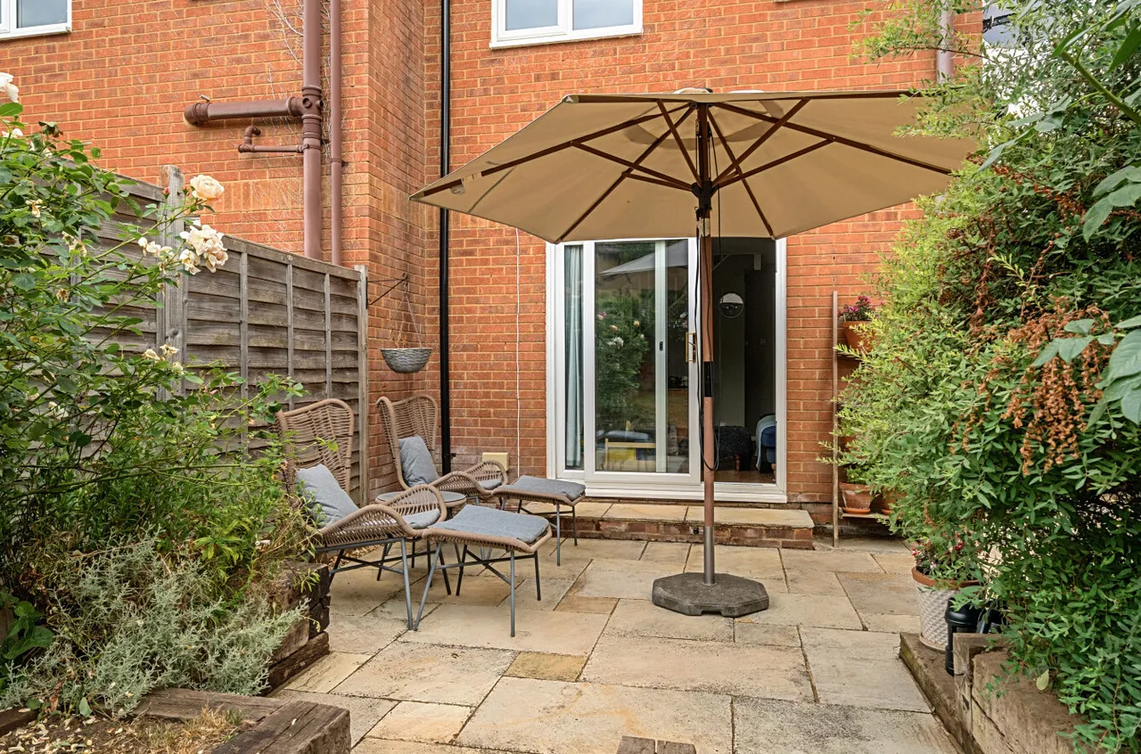 Elizabeth Road, Godalming, GU7, photo 15