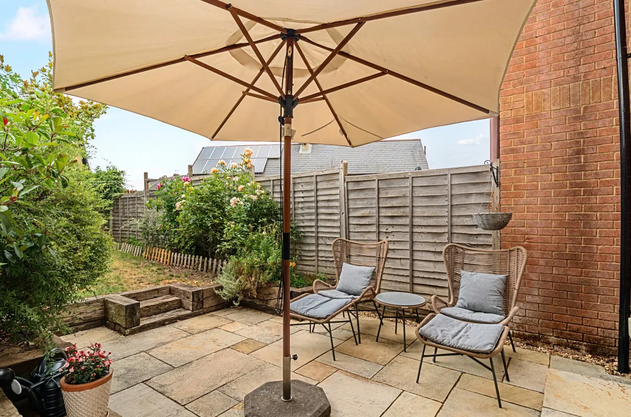 Elizabeth Road, Godalming, GU7, photo 16