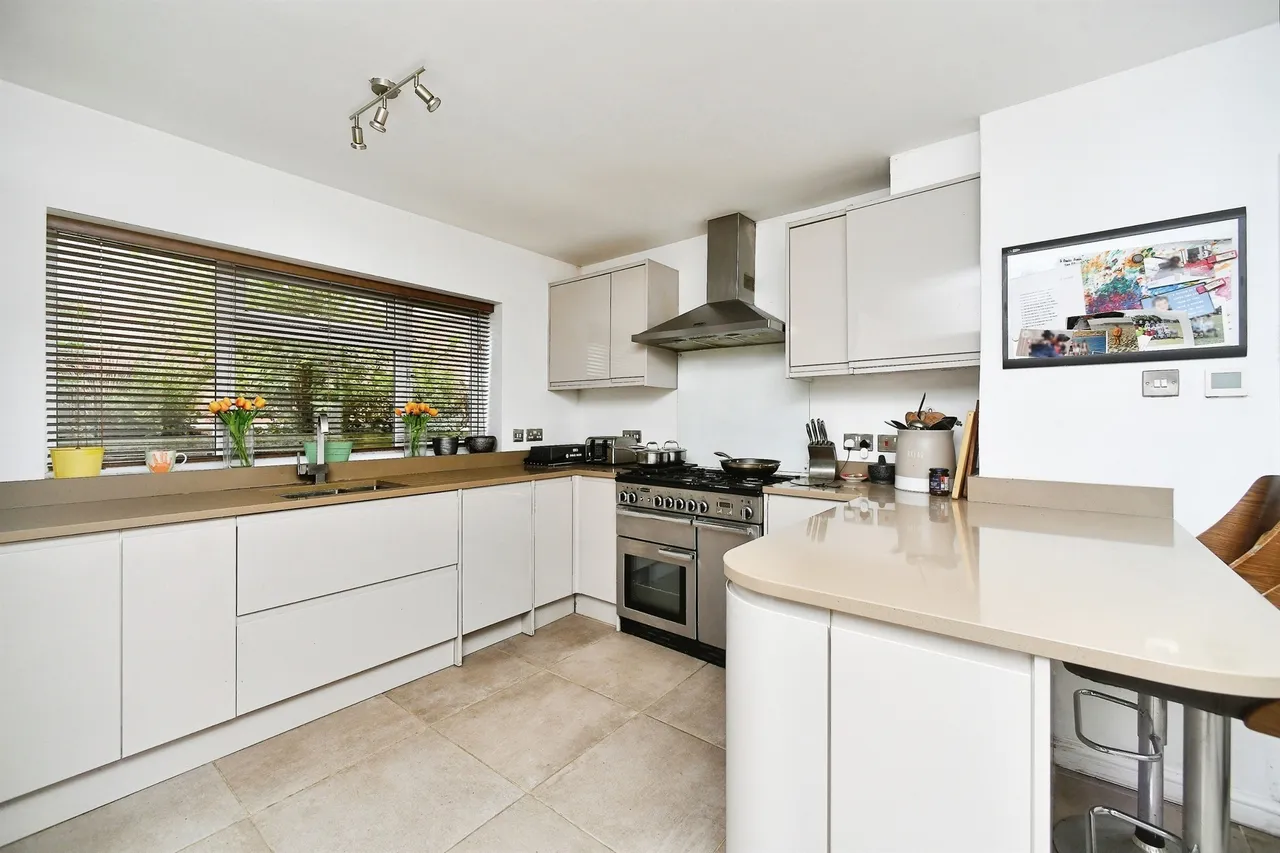 Frimley Close, Brighton, BN2, photo 13