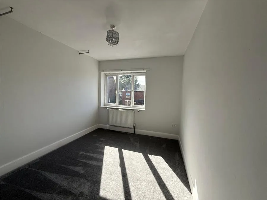 Atherton Road, Hindley Green, WN2, photo 5