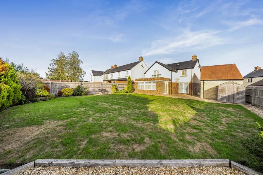 Dovecote Place, Curbridge, OX29, photo 28