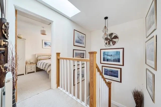 Dovecote Place, Curbridge, OX29, photo 18
