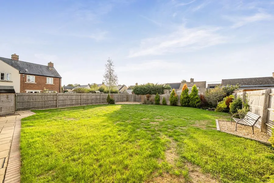 Dovecote Place, Curbridge, OX29, photo 35