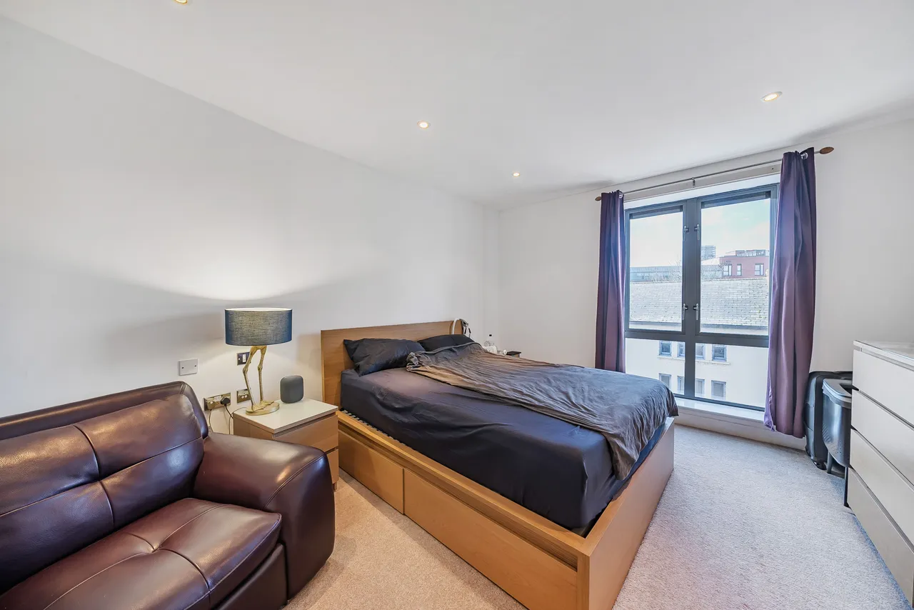 7 James House, 18 High Street, London, photo 7