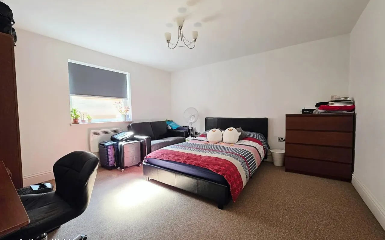 Hazelwood Lane, Palmers Green, N13, photo 7