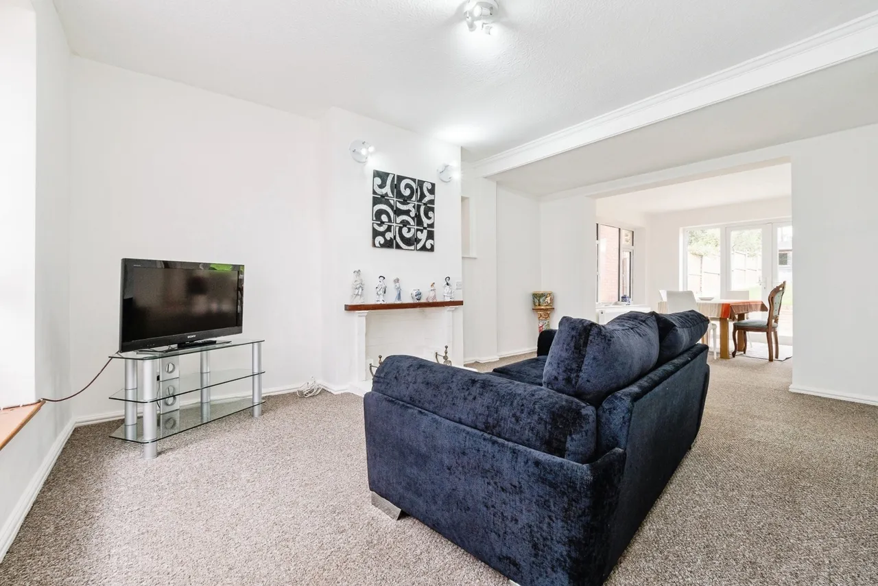 Warley Road, Woodford Green, IG8, photo 3