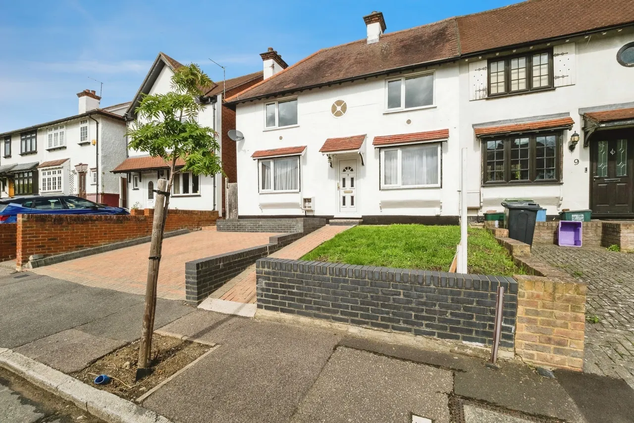 Warley Road, Woodford Green, IG8, photo 2