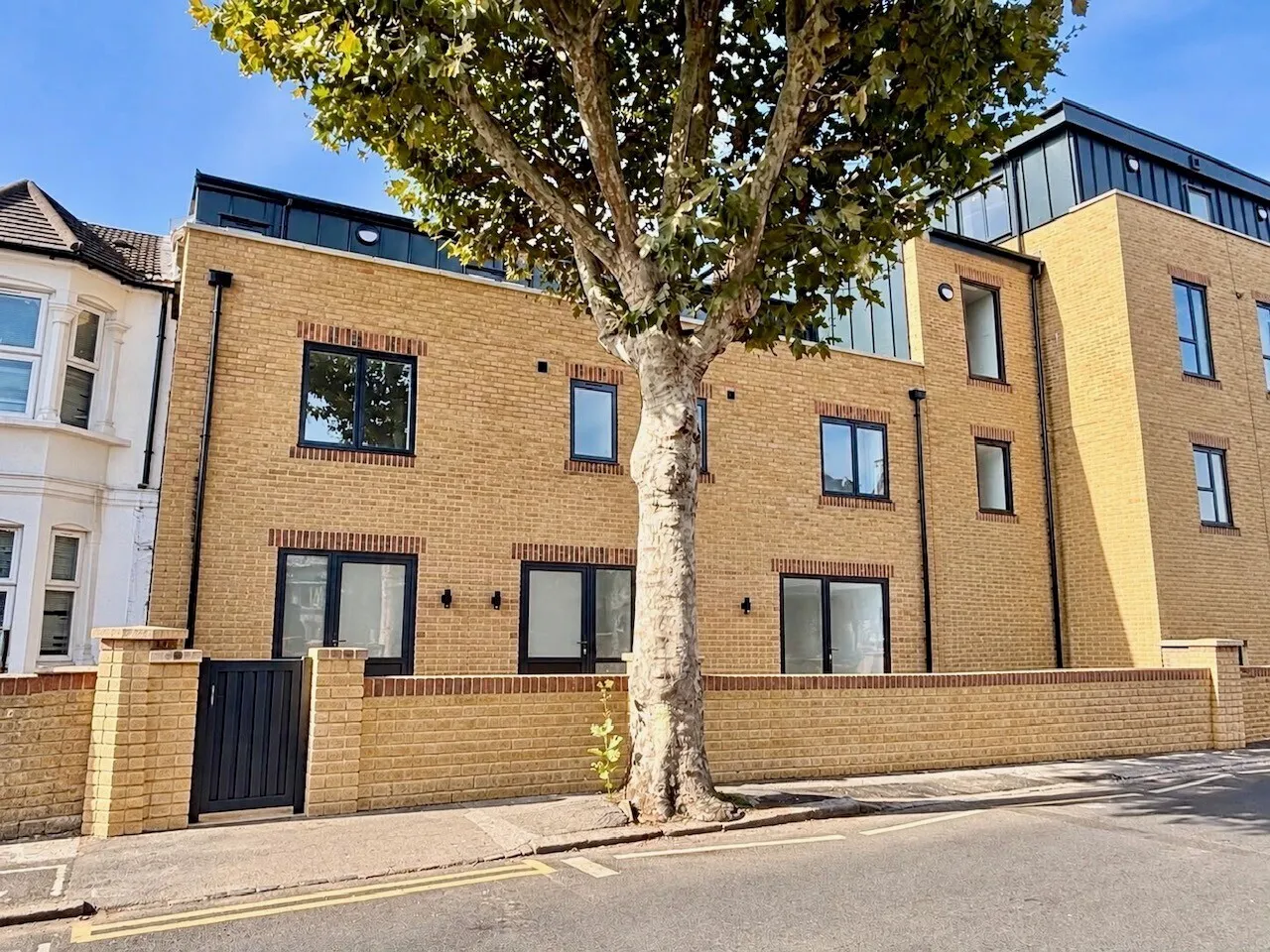 Wakefield Street, East Ham, E6, photo 3