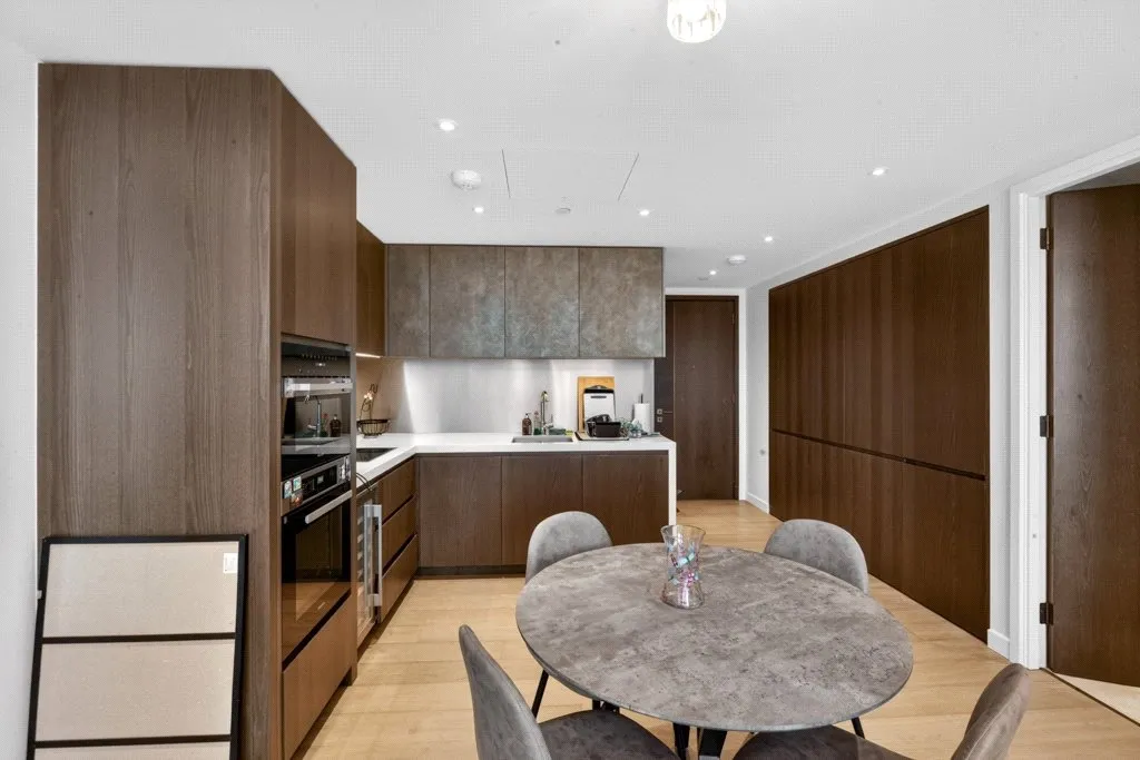 Carnation Way, Nine Elms, SW8, photo 9