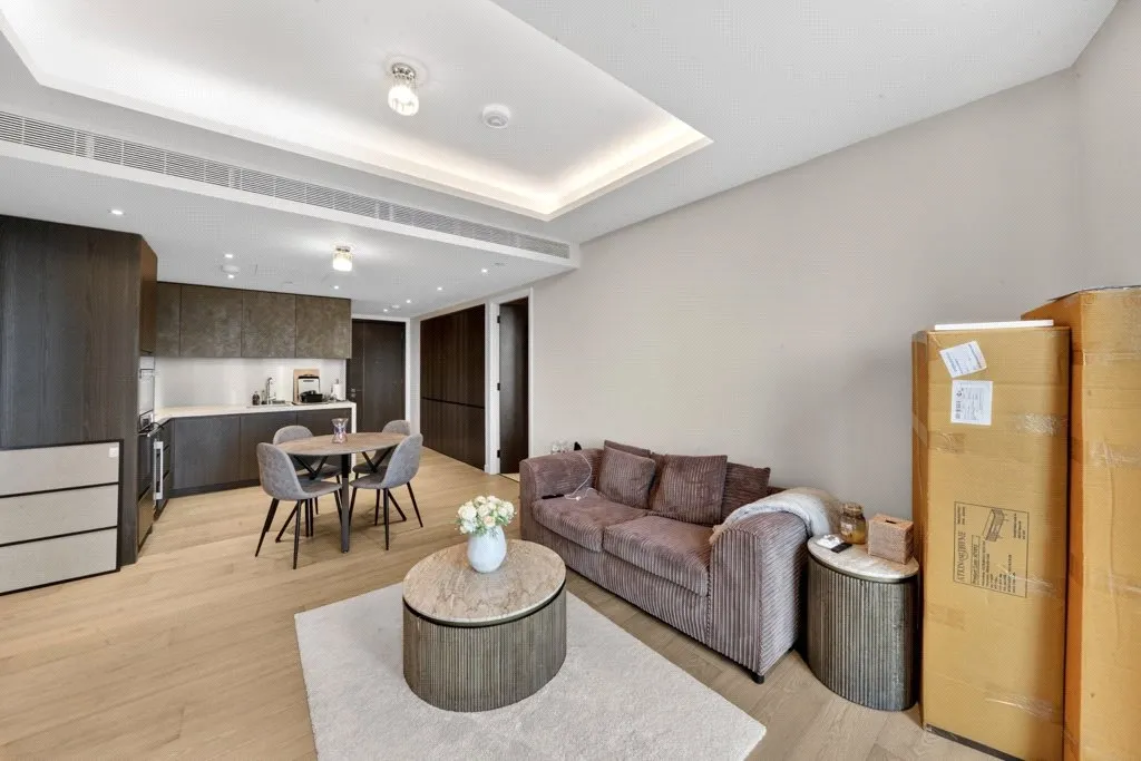 Carnation Way, Nine Elms, SW8, photo 3