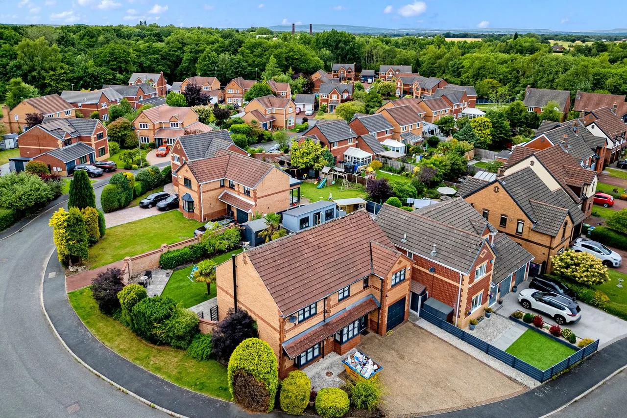 Claydon Gardens, Rixton, Warrington, Warrington, WA3 6FA, photo 38