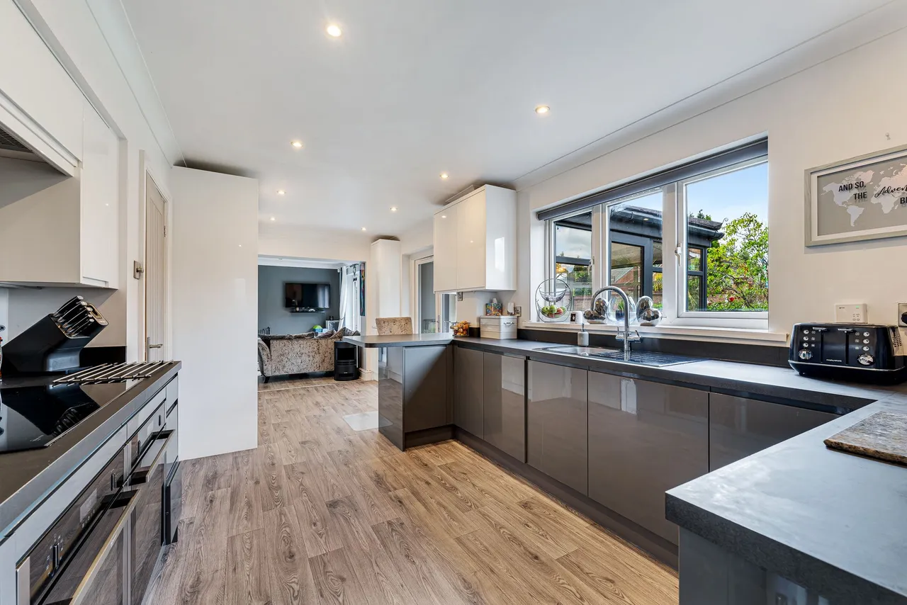 Claydon Gardens, Rixton, Warrington, Warrington, WA3 6FA, photo 6