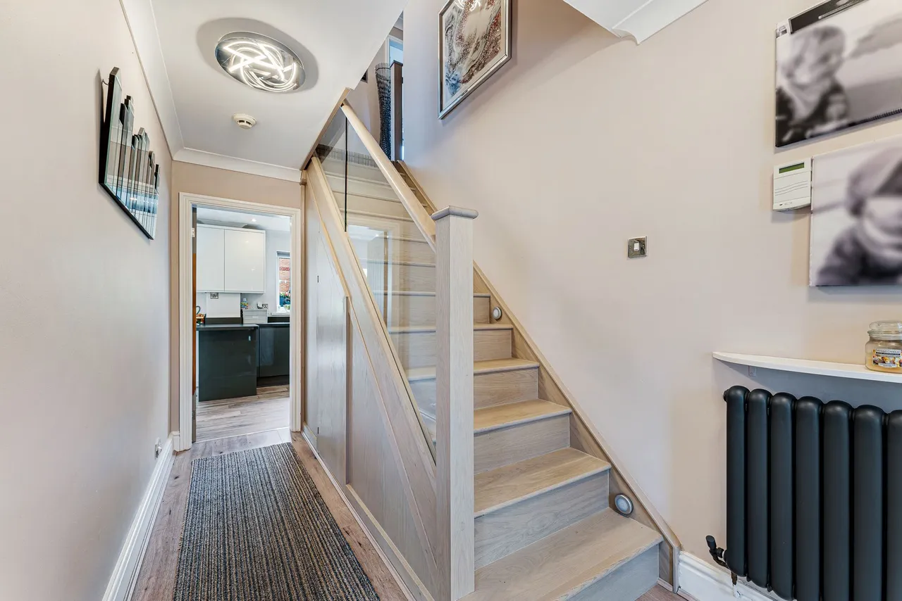 Claydon Gardens, Rixton, Warrington, Warrington, WA3 6FA, photo 5