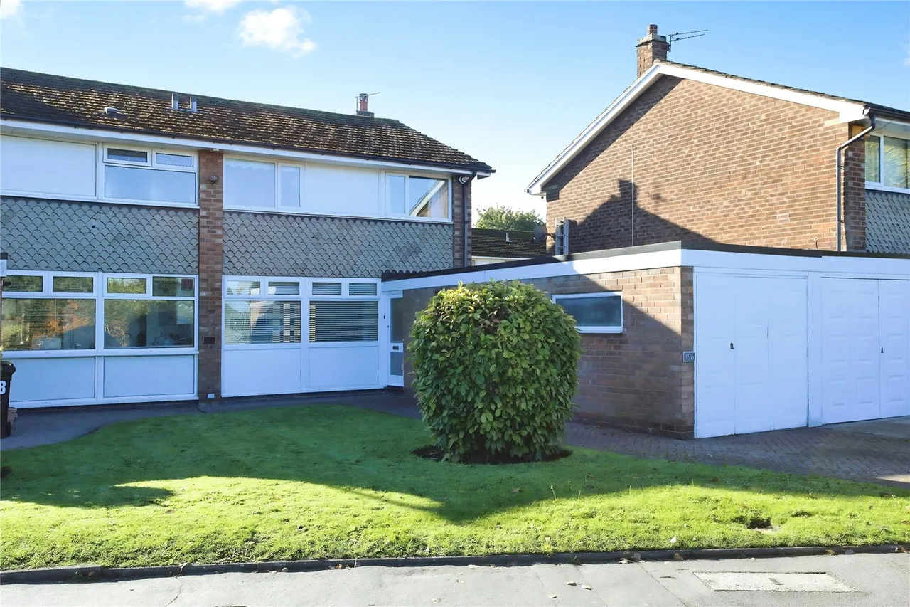 Green Lane, Heaton Norris, SK4, photo 26