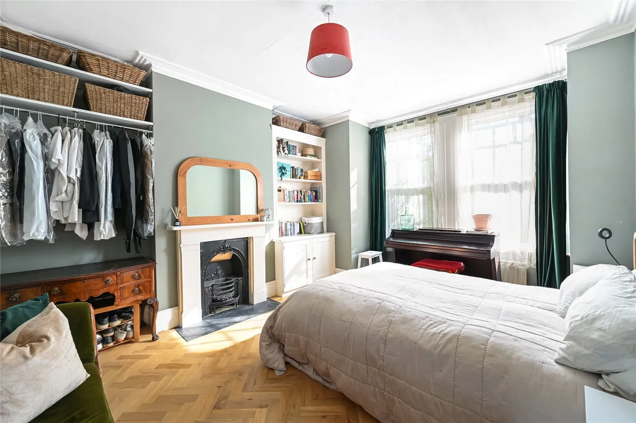 Wix's Lane, London, SW4, photo 15