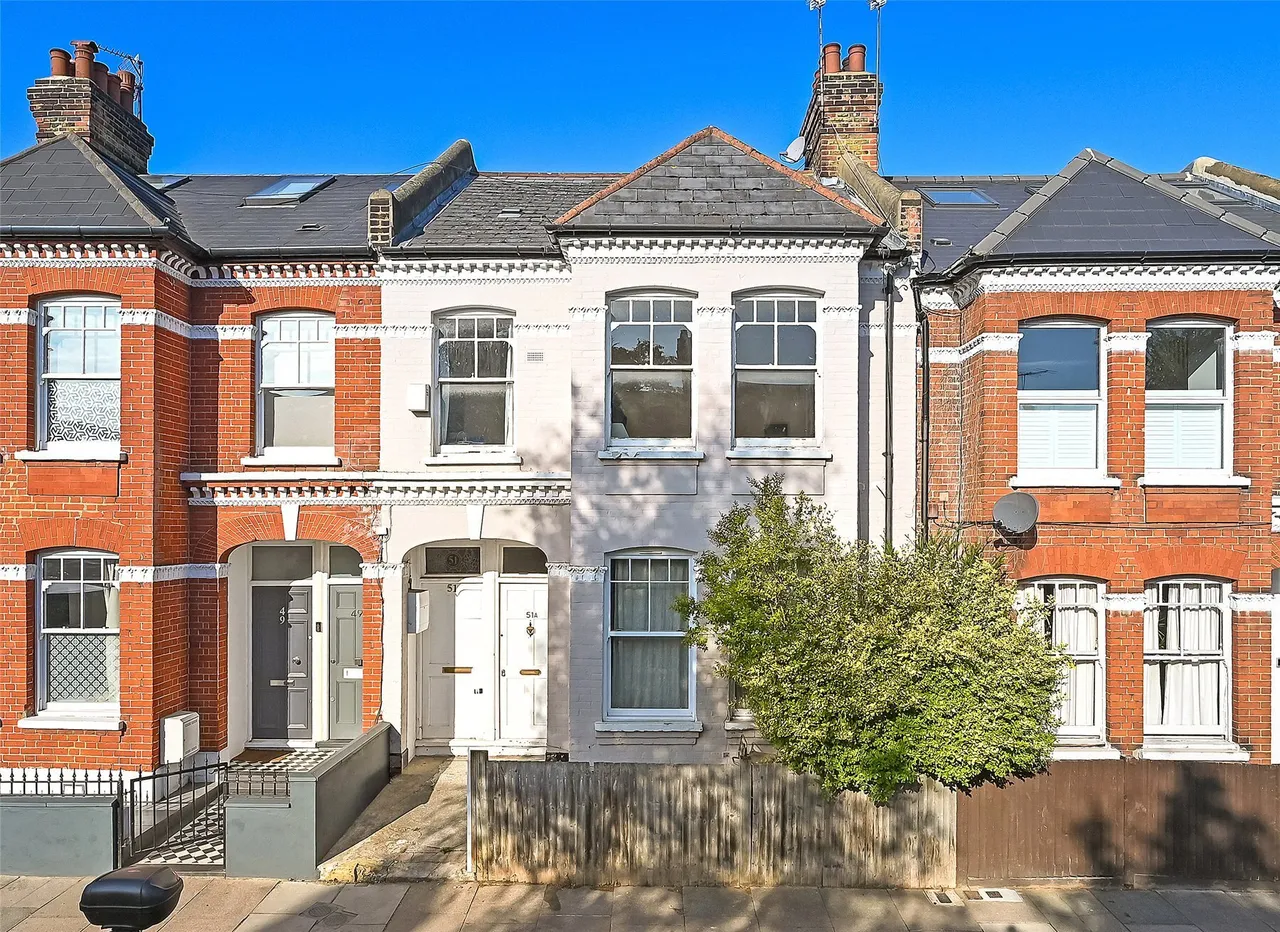 3 bed flat for sale — Wix's Lane, London, SW4