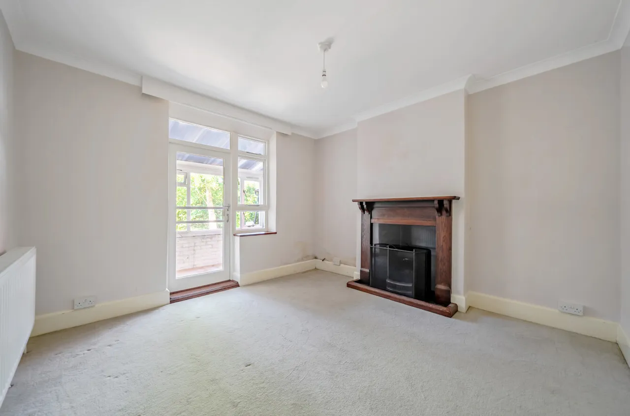 Upper Hale Road, Farnham, GU9, photo 7