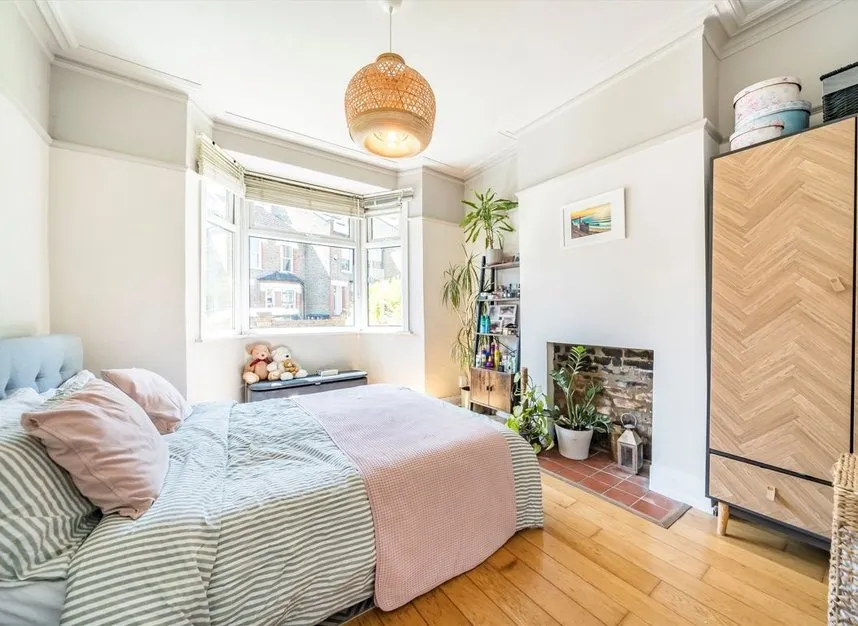 Caxton Road, Wimbledon, SW19, photo 5
