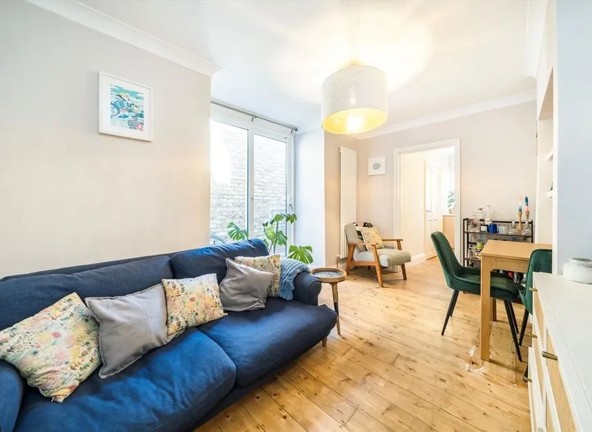 Caxton Road, Wimbledon, SW19, photo 2