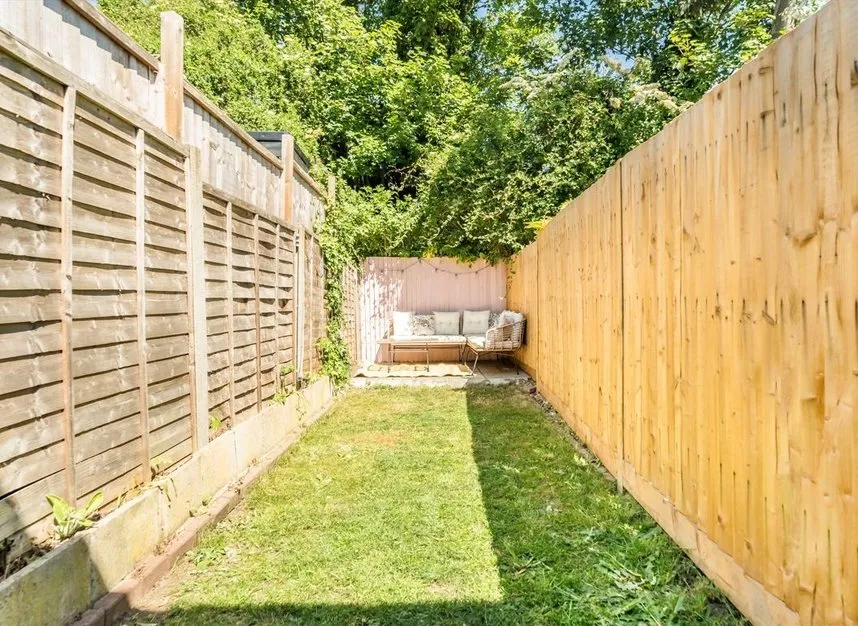 Caxton Road, Wimbledon, SW19, photo 6