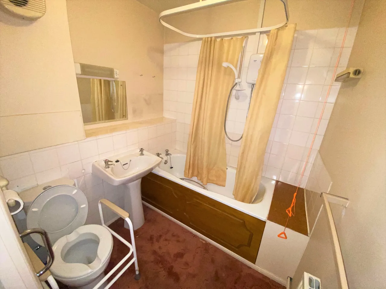 Friern Barnet Lane, Whetstone, London, Greater London, N20 0YD, photo 6
