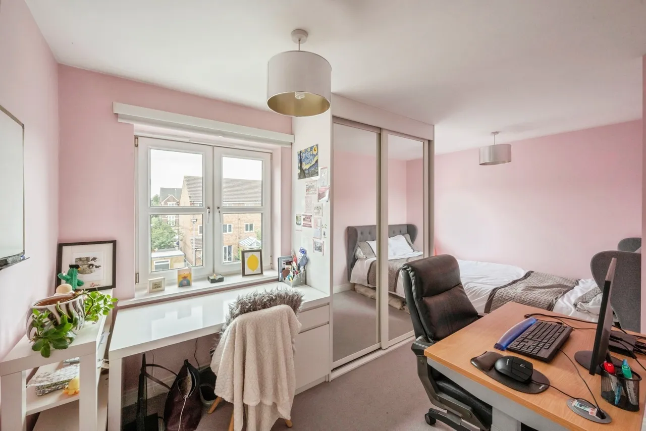 Lakeside Boulevard, Doncaster, South Yorkshire, DN4, photo 12