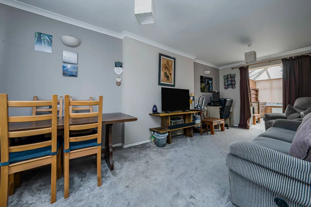 Ash Grove, Harefield, UB9, photo 19