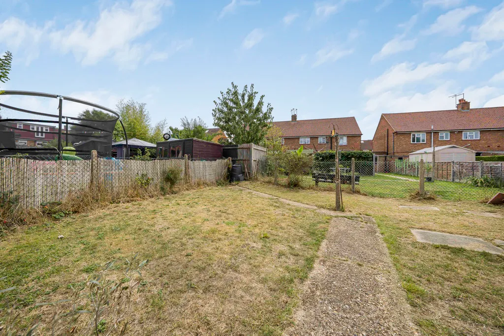 Ash Grove, Harefield, UB9, photo 6