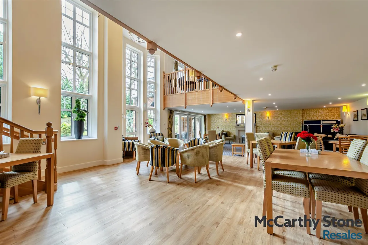 Crowborough Hill, Crowborough, TN6, photo 16