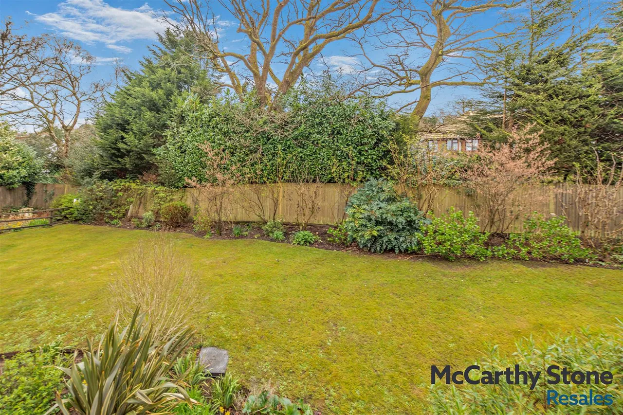 Crowborough Hill, Crowborough, TN6, photo 14