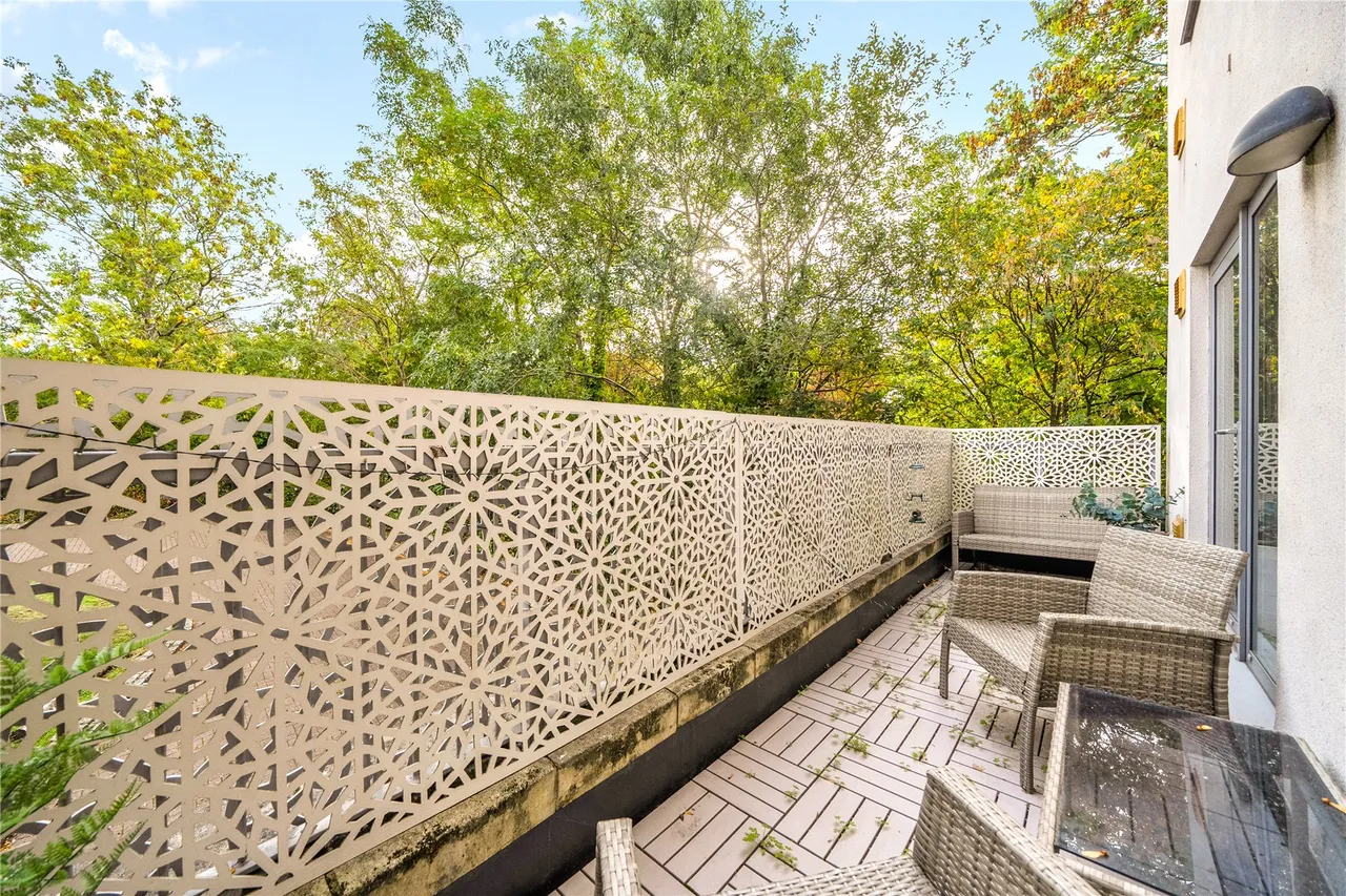 Lamberts Road, Surbiton, KT5, photo 2